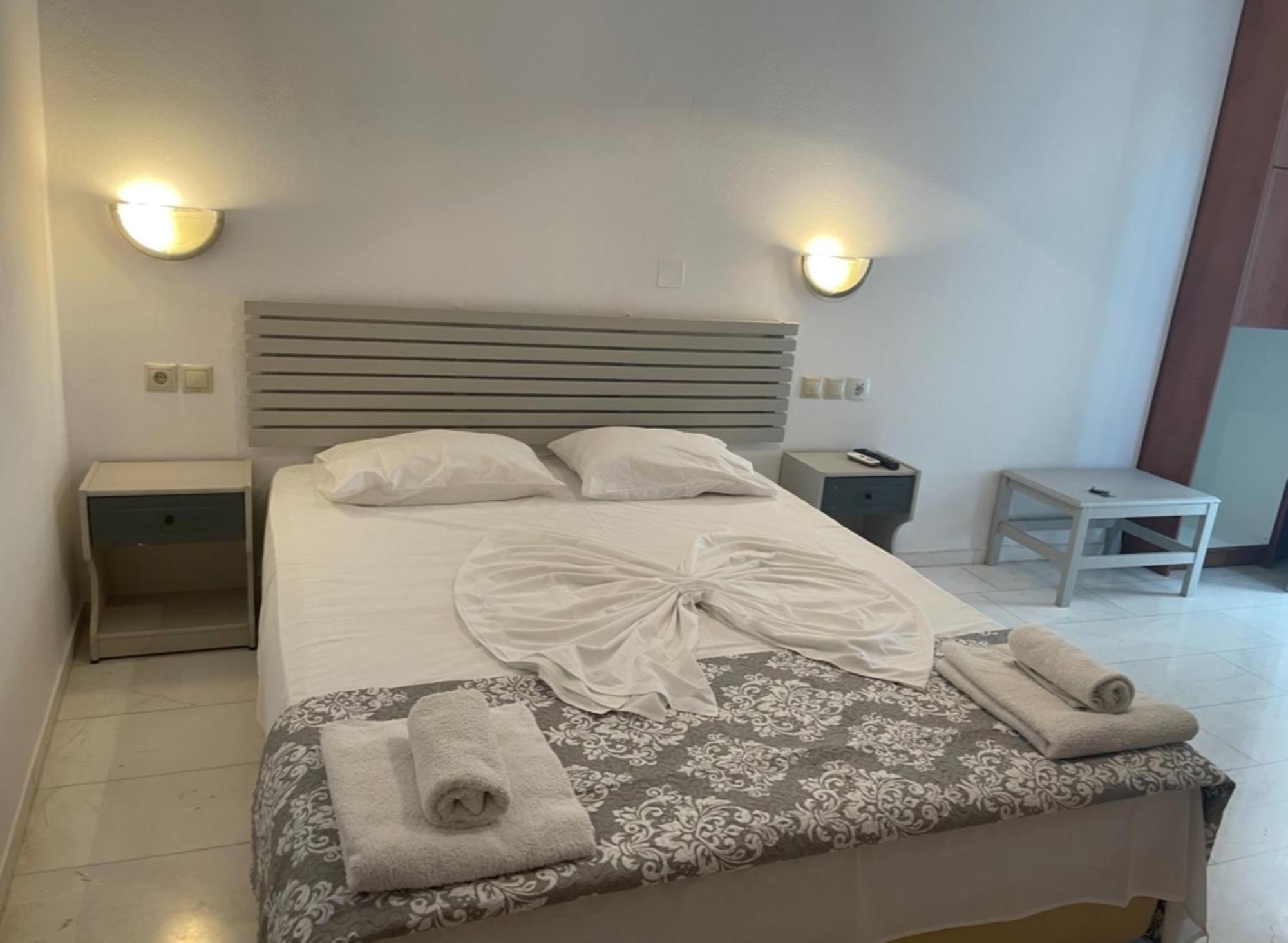 Hotel Kourkoumelata Argostoli  Exterior foto
